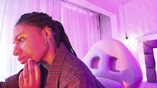 Queen_perla_ – Naživo XXX chat