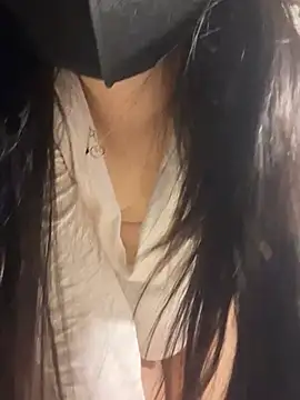 Linaa_sexxy Show Webcam