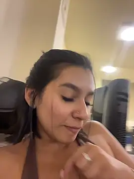 AlyssaRay Chat XXX in diretta