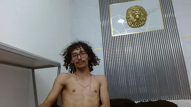 Chat +18 de KittyStarmorbid ao vivo