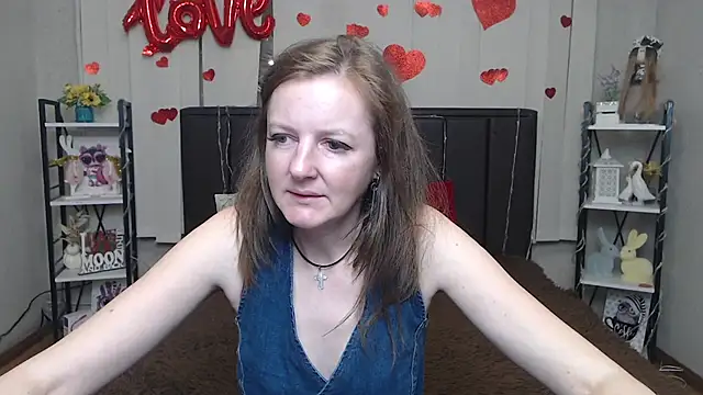 MeganPirs élő XXX-chatje