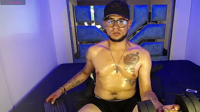 Chat +18 de Nickk_21_ ao vivo