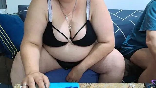 HotBiPaar – Live XXX-chat