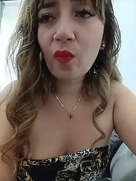 tata_sanz_のライブXXXチャット