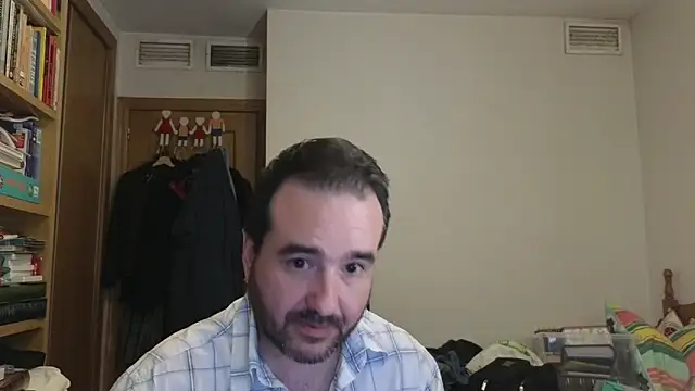 curiosillo83 在線直播表演