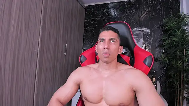 Erik_castle Adlı Modelin Canlı XXX Sohbeti