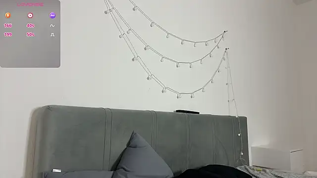 meowchaa's Live XXX Chat