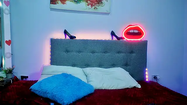 Show de Lorena_sweet33 na webcam