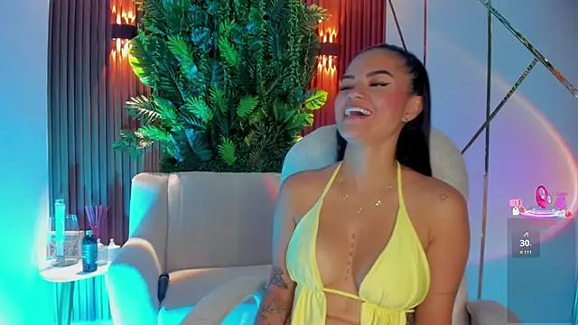 Chat XXX en directo de foxxxmegan