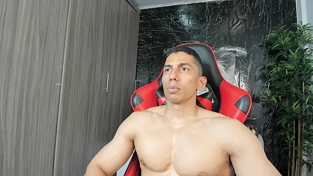 Czat XXX na żywo – Erik_castle