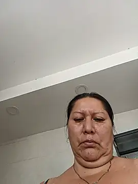 Brenda_Berck_: απευθείας συνομιλία ΧΧΧ