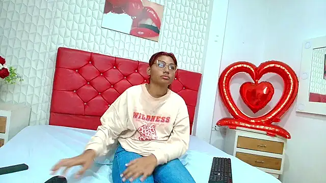Bela_Sins Webcam show