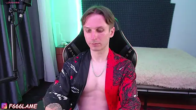 F666LAME's Live XXX Chat