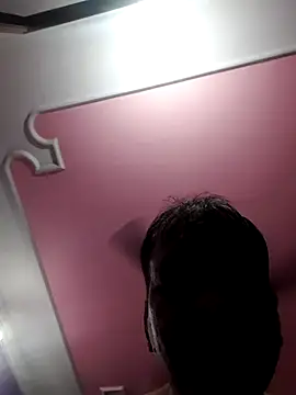 XXX chat uživo modela indiandesivillegeboy
