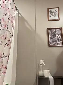 Roxie6989 élő XXX-chatje