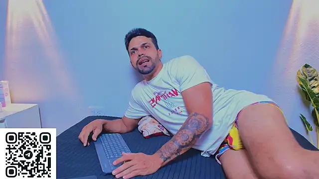 max_ashley_mds Show in webcam