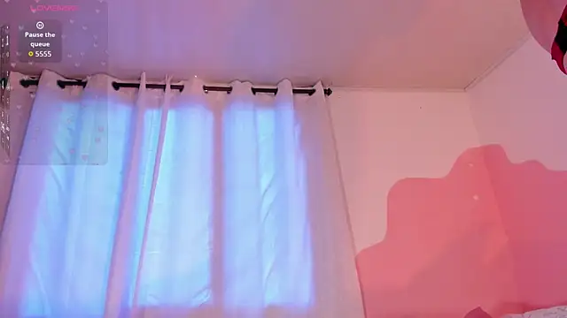 Živý XXX chat DaraBeckett