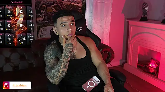 Chat XXX ao vivo de SalvatoreDmore