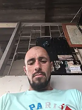 fire_menxxx001: απευθείας συνομιλία ΧΧΧ