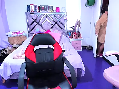 naomi_johnson's Webcam Show