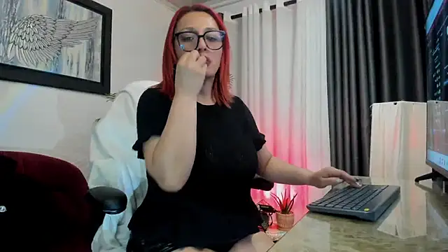 VictoriaPaker's Live XXX Chat