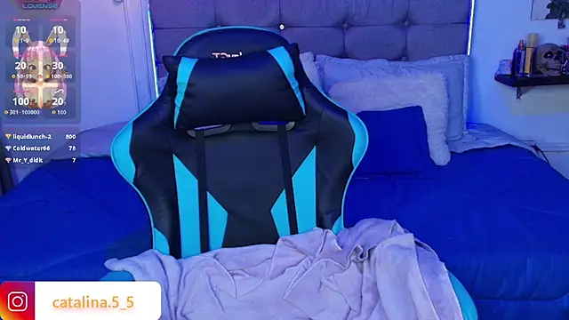 Chatroom XXX en direct de Kata_Bigboobs