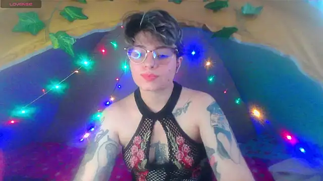 Mitsuha_gate Chat XXX live