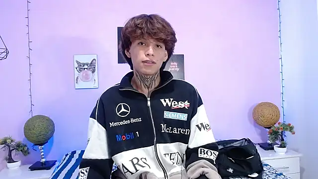 Jules_zzz live XXX chat