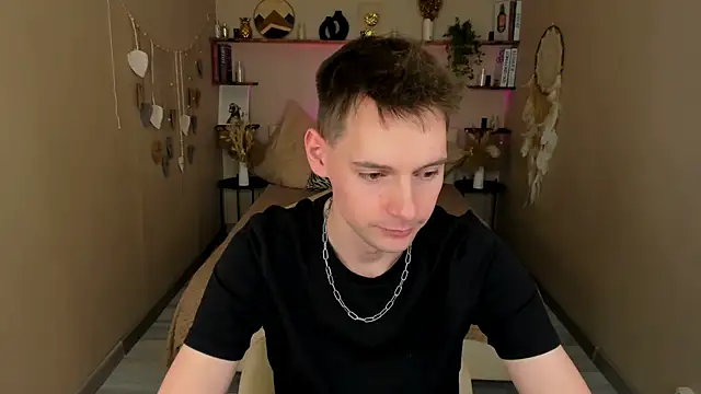 Martin_Perry Adlı Modelin Canlı XXX Sohbeti
