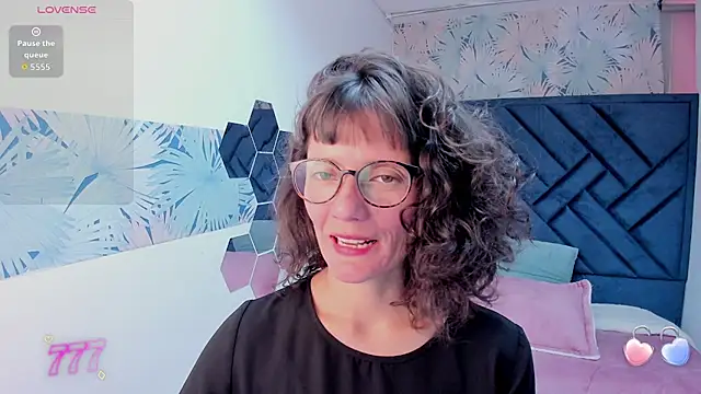 Valery_More__のライブXXXチャット