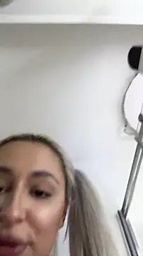 Živý XXX chat Kylie_One
