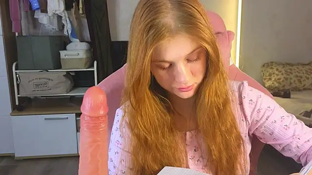 RitaGoldenn Live XXX chat