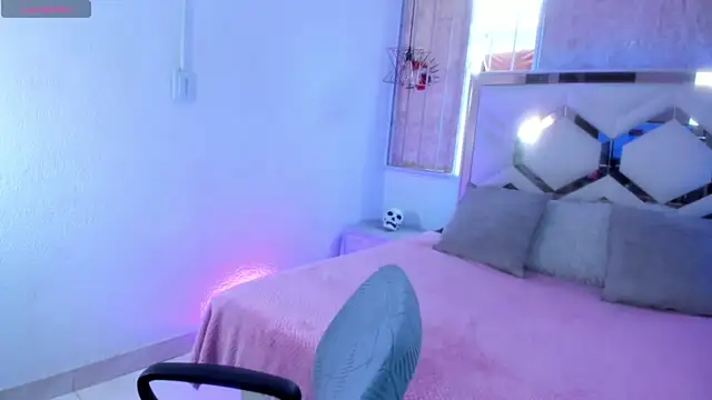 Leyla_Zr 라이브 XXX 채팅