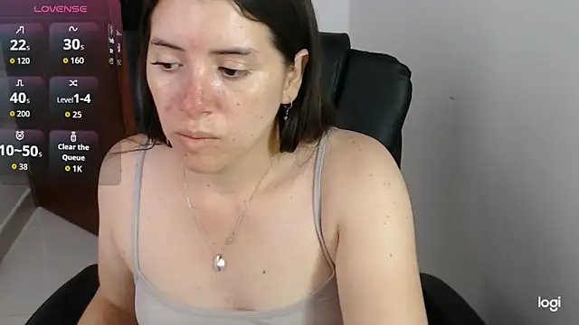spicey_latina Chat XXX live