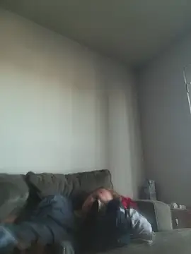 yourMasterisBored's Webcam Show