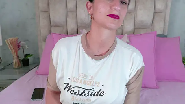 Megan_fenix webcam show