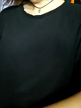 צ'אט XXX בשידור חי של Aashikalaa