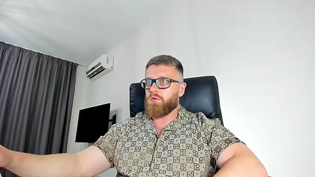 Онлайн чат XXX Findom_guy