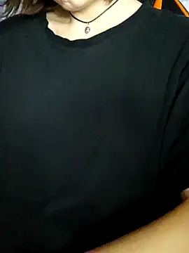 Aashikalaa's Live XXX Chat