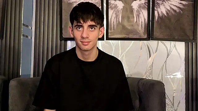 demian_hot99 Live XXX Chat
