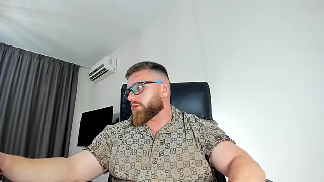 Findom_guy – Naživo XXX chat