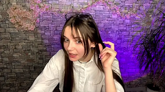 may_rollins' Live XXX Chat