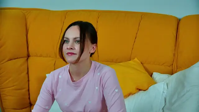 LumeriSoren élő XXX-chatje