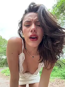 Chat XXX en directo de Carol_Daniel