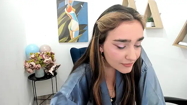 GoldenHeart_1 Adlı Modelin Canlı XXX Sohbeti