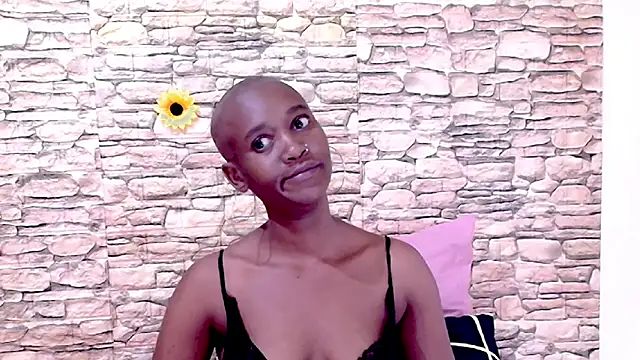 EbonyOlive69 现场XXX聊天