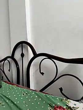 Cute-aryaa Webcamshow