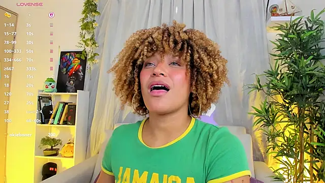 natty_romanof_18 Chat XXX live