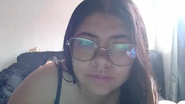 Chat +18 de viccky_vick ao vivo