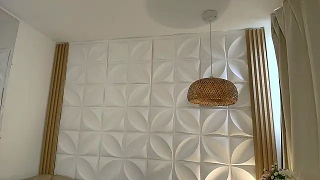 Chat +18 de justnala_ ao vivo